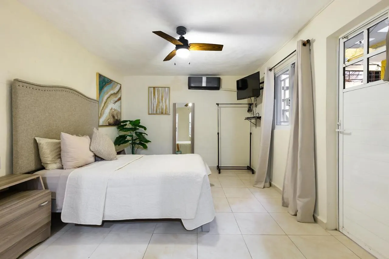 Apartamento El depa de Acuario Cancún 0*,  México